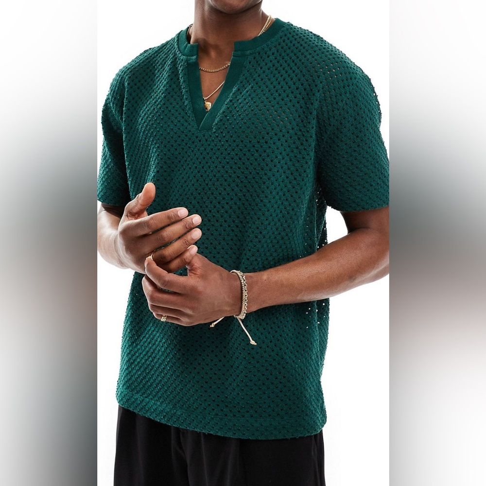 Relaxed Dark Green T-Shirt with V-neck